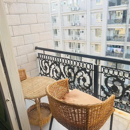 Sea View Retreat - 2 Bedroom Breakfast Inclusive